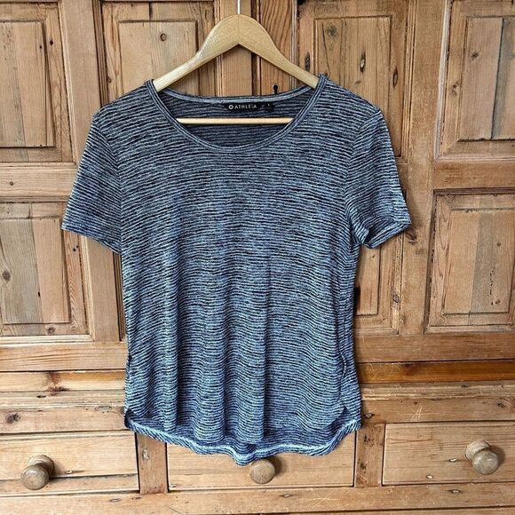 Athleta Small Scoop Neck T-Shirt Short Sleeve Striped Black White Gray - Picture 1 of 5